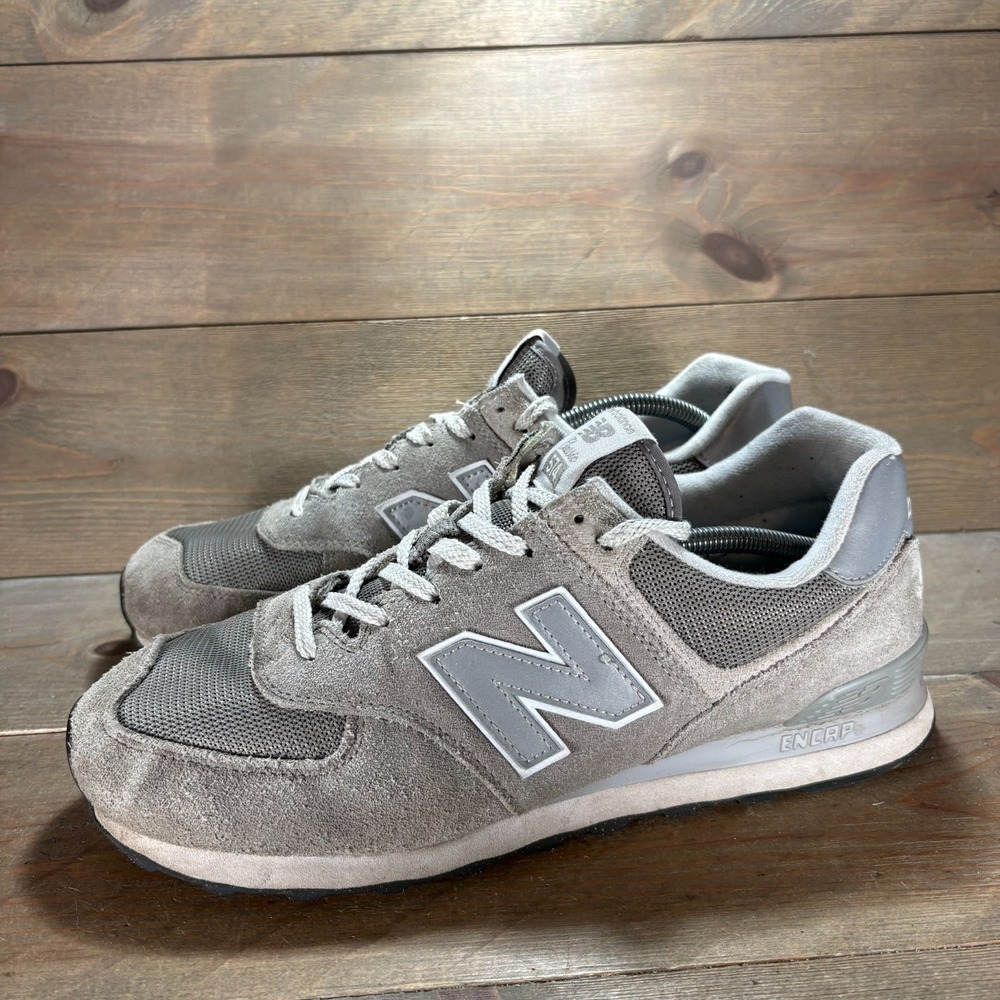 New Balance 574 Mens size 11 wide 4E shoes gray Suede Lace Up Retro sneakers